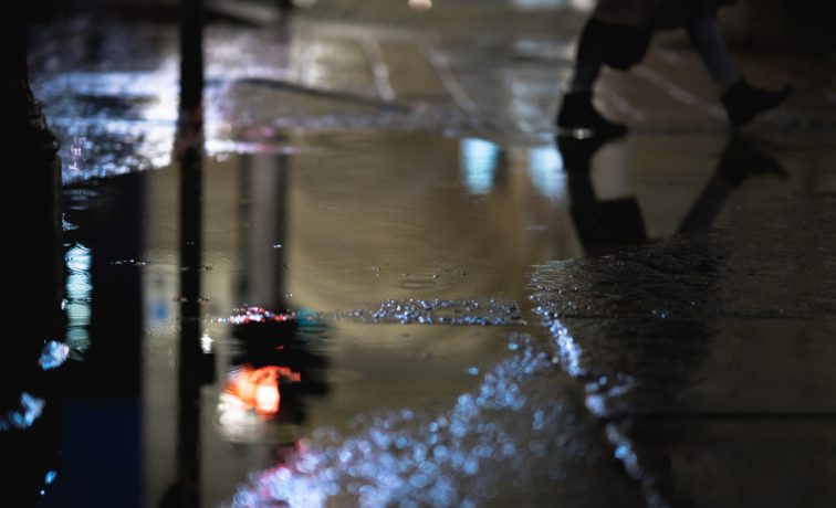 La abogada Catie Meehan consiguió un acuerdo de indemnización laboral a tanto alzado de por vida para un cliente que sufrió un resbalón y una caída mientras trabajaba.