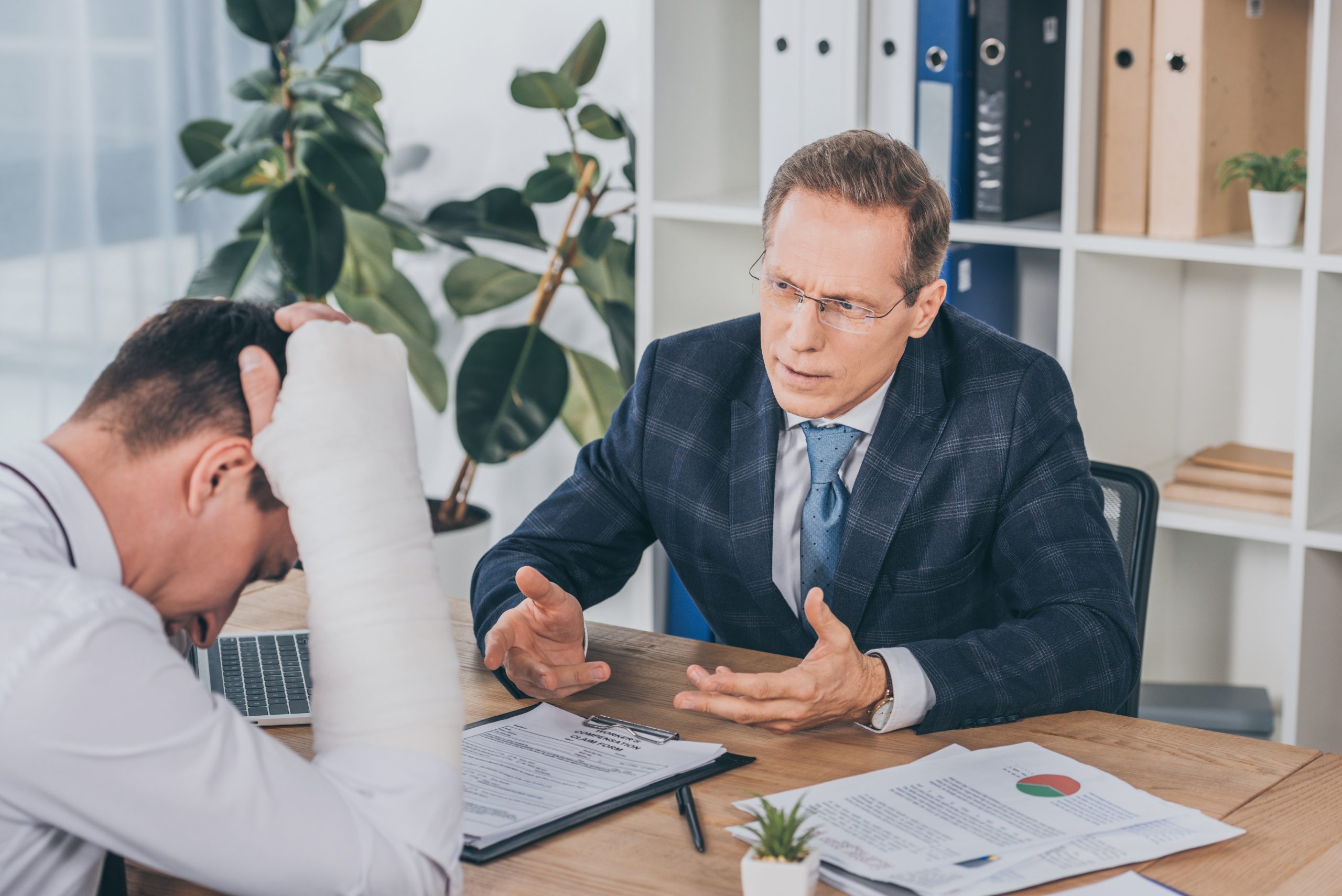 What Are The Signs That I Should Change Personal Injury Attorneys? 13 Here are three signs that you may not be getting the best possible representation - and it’s time to consider looking for an attorney who is truly on your side.